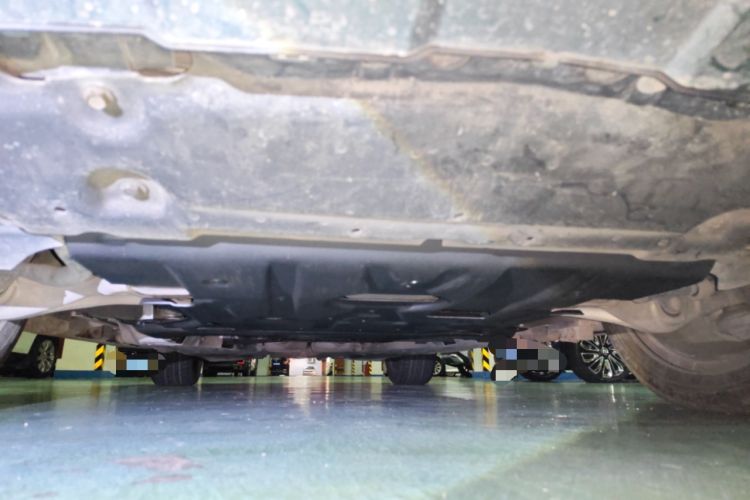 Used Mercedes-Benz M-Class 2012 ML 350 Sport Edition Chassis Front