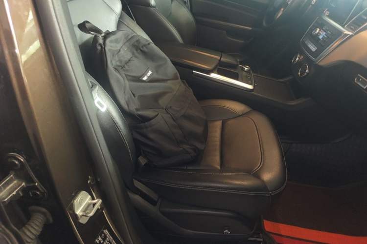 Used Mercedes-Benz M-Class 2012 ML 300 Right Front Seat