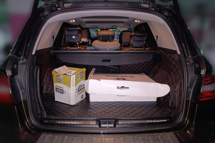 Used Mercedes-Benz M-Class 2012 ML 350 Sport Edition Trunk