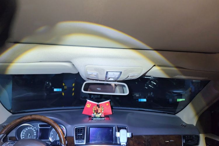 Used Mercedes-Benz M-Class 2012 ML 350 Luxury Edition Headliner
