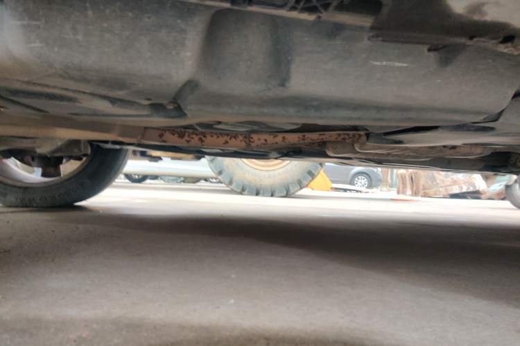 Used Mercedes-Benz M-Class 2012 ML 350 Sport Edition Chassis Rear Right