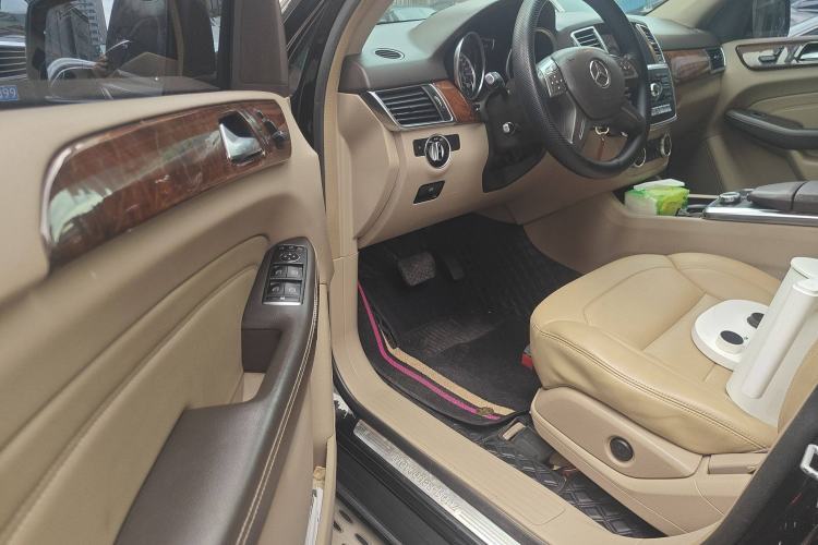 Used Mercedes-Benz M-Class 2012 ML 350 Sport Edition Driver Seat