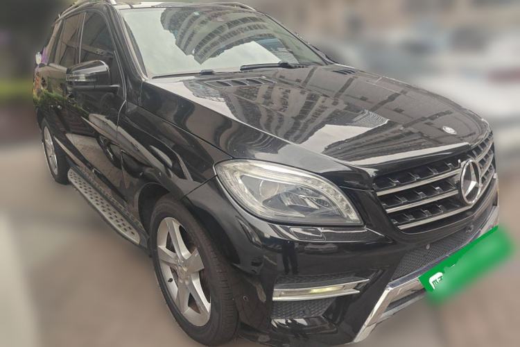 Used Mercedes-Benz M-Class 2012 ML 350 Sport Edition Front Right 45 Deg