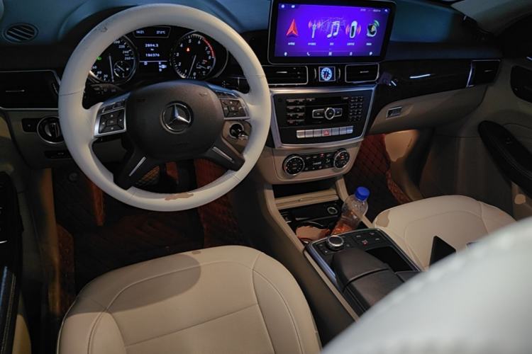 Used Mercedes-Benz M-Class 2012 ML 350 Sport Edition Steering Wheel
