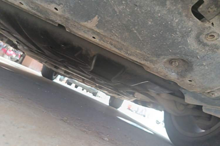 Used Mercedes-Benz M-Class 2012 ML 350 Luxury Edition Chassis Front