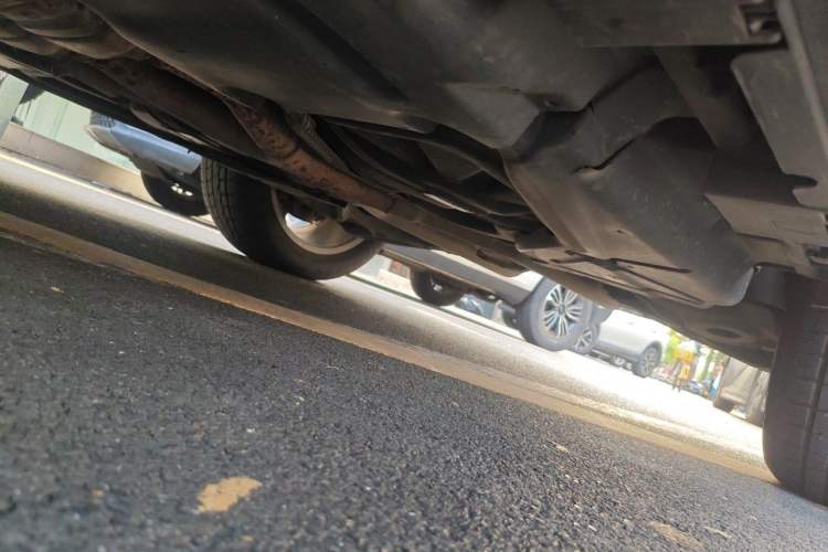 Used Mercedes-Benz M-Class 2012 ML 300 Chassis Rear Left