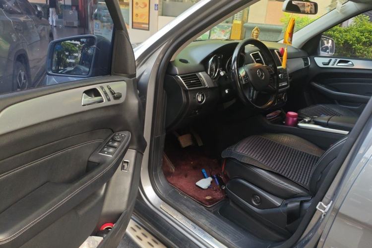 Used Mercedes-Benz M-Class 2012 ML 300 Driver Seat
