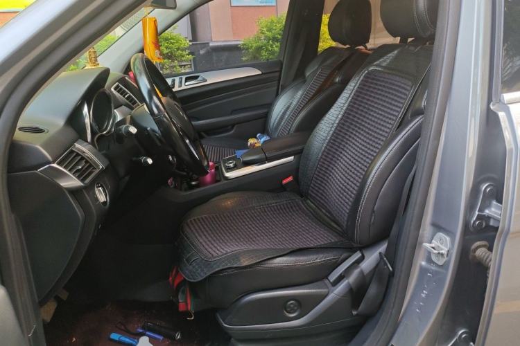 Used Mercedes-Benz M-Class 2012 ML 300 Left Front Seat