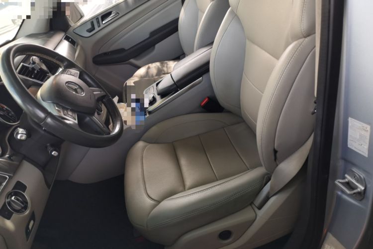 Used Mercedes-Benz M-Class 2012 ML 300 Left Front Seat