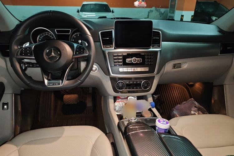 Used Mercedes-Benz M-Class 2012 ML 300 Center Console