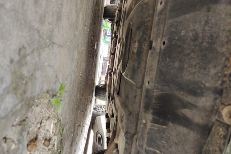 Used Mercedes-Benz M-Class 2012 ML 300 Chassis Front