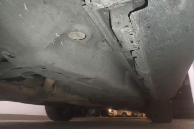 Used Mercedes-Benz M-Class 2012 ML 350 Sport Edition Chassis Front Left