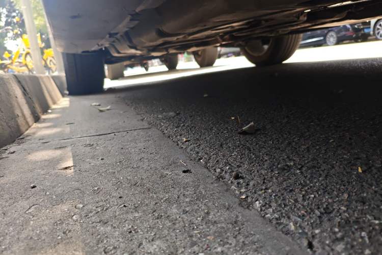 Used Mercedes-Benz M-Class 2012 ML 300 Chassis Front Right