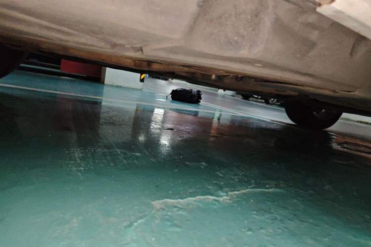 Used Mercedes-Benz M-Class 2012 ML 300 Chassis Rear Right