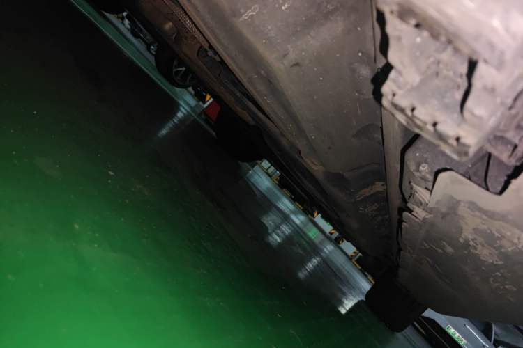 Used Mercedes-Benz M-Class 2012 ML 350 Luxury Edition Chassis Rear Right