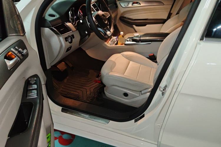 Used Mercedes-Benz M-Class 2012 ML 300 Driver Seat