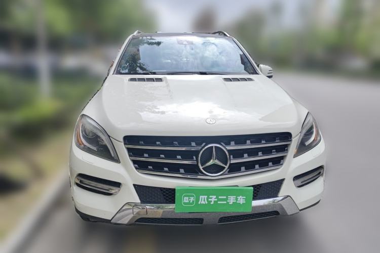 Used Mercedes-Benz M-Class 2012 ML 350 Luxury Edition Front