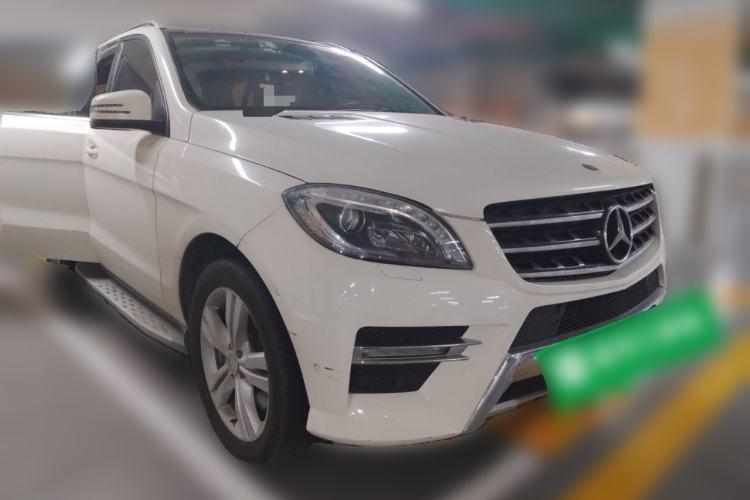 Used Mercedes-Benz M-Class 2012 ML 350 Sport Edition Front Right 45 Deg