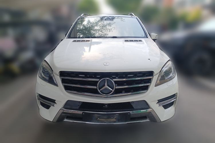 Used Mercedes-Benz M-Class 2012 ML 350 Luxury Edition Front