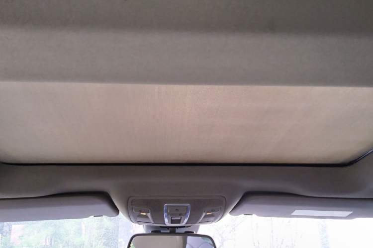 Used Mercedes-Benz M-Class 2012 ML 350 Sport Edition Headliner
