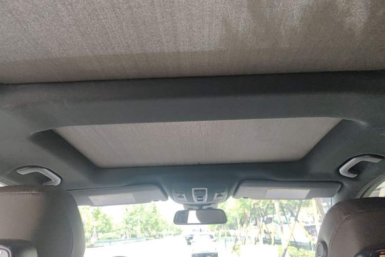 Used Mercedes-Benz M-Class 2012 ML 350 Luxury Edition Headliner