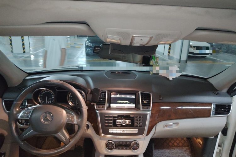 Used Mercedes-Benz M-Class 2012 ML 350 Sport Edition Headliner