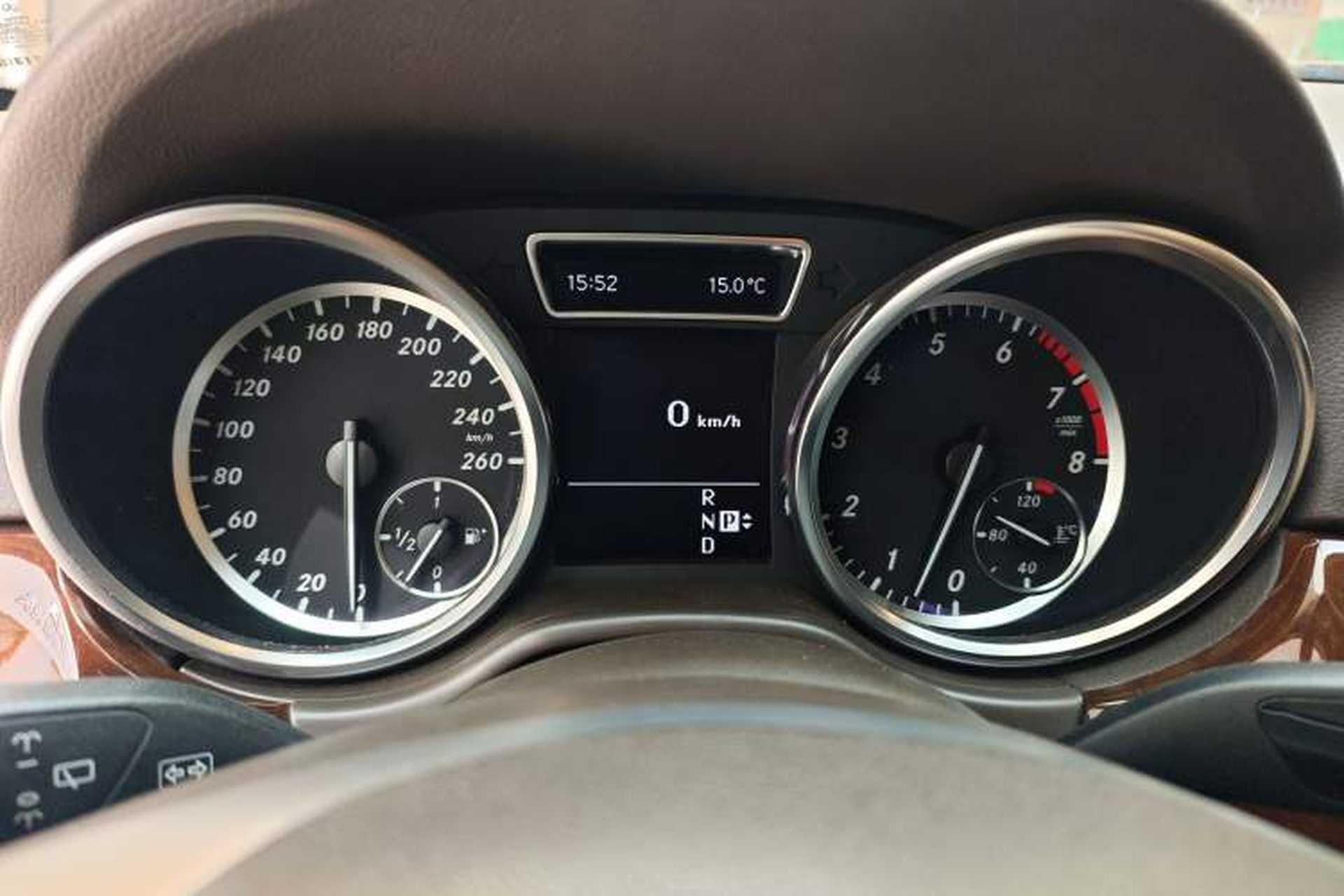 Used Mercedes-Benz M-Class 2012 ML 350 Sport Edition Instrument Cluster