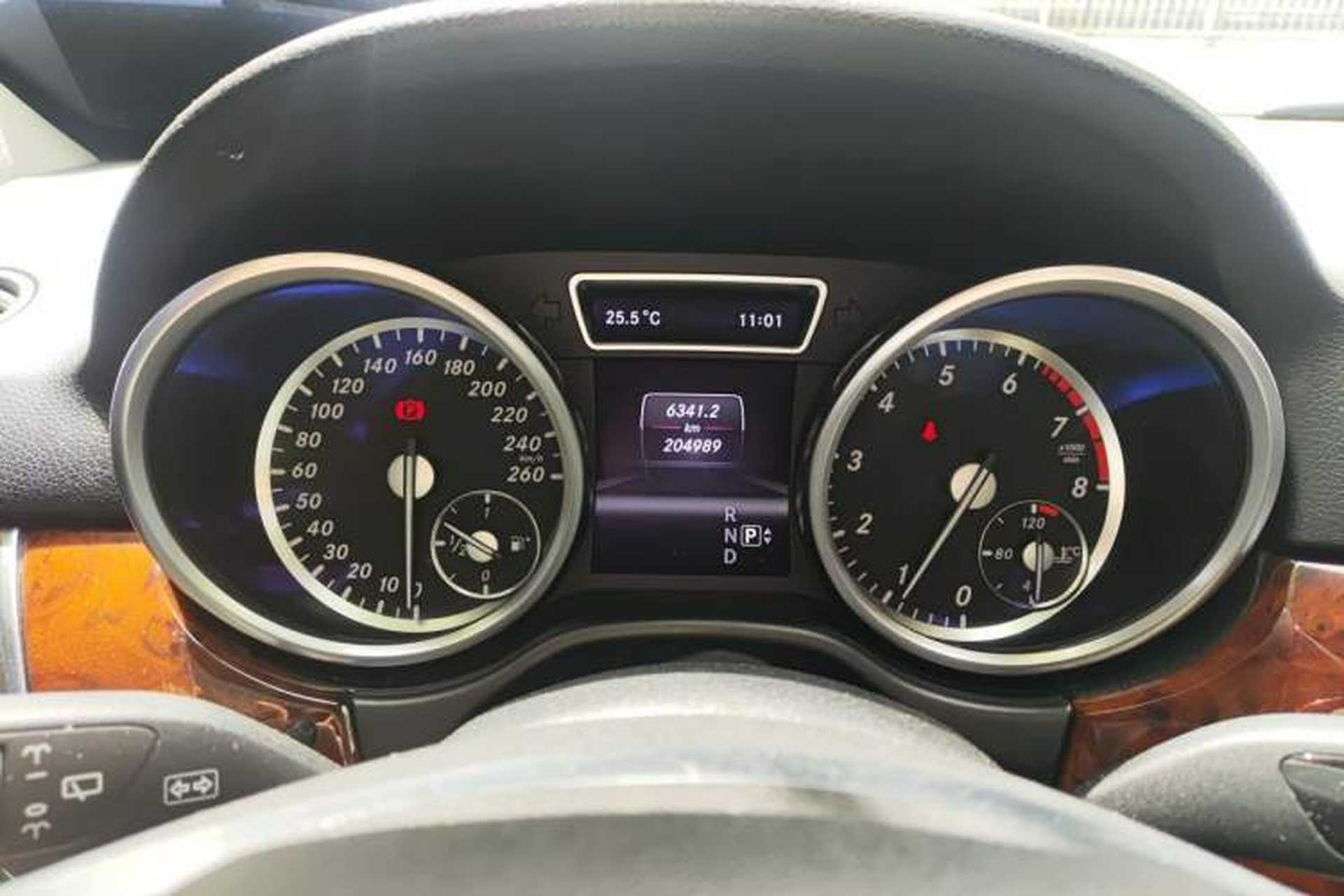 Used Mercedes-Benz M-Class 2012 ML 350 Luxury Edition Instrument Cluster