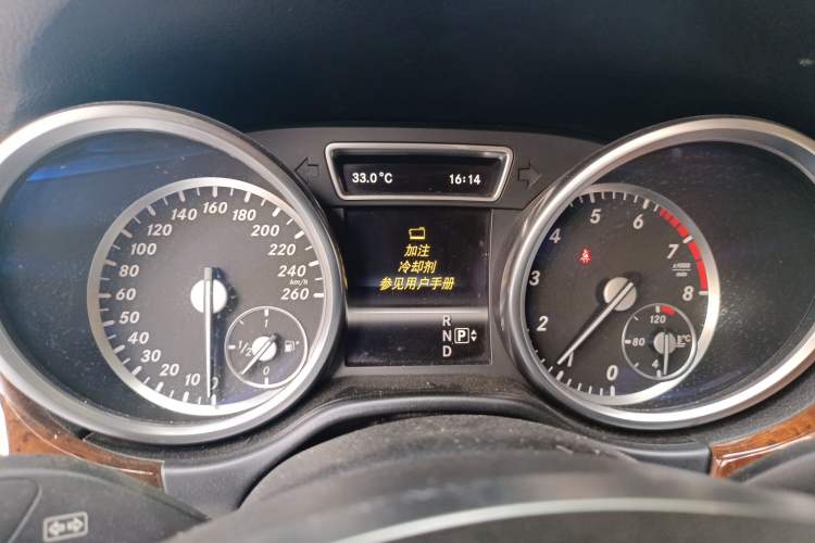 Used Mercedes-Benz M-Class 2012 ML 350 Luxury Edition Instrument Cluster