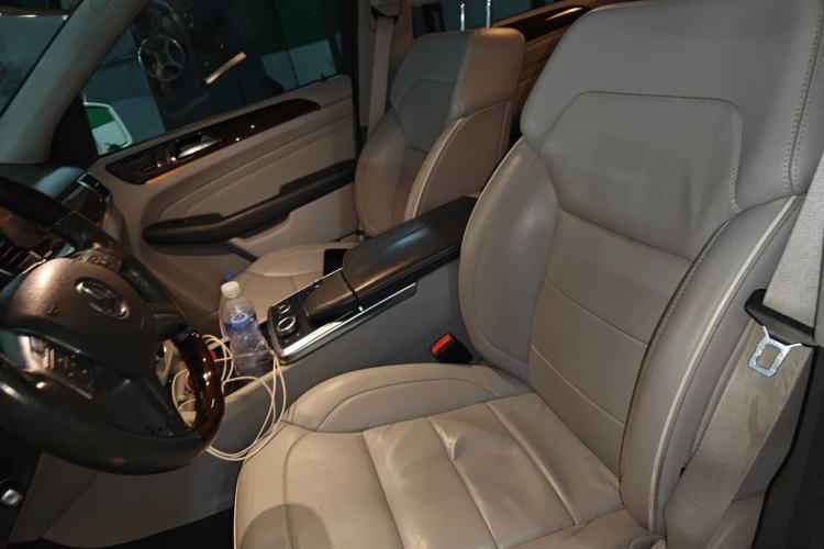 Used Mercedes-Benz M-Class 2012 ML 350 Luxury Edition Left Front Seat