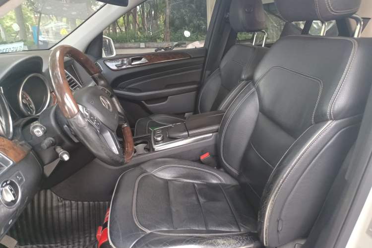 Used Mercedes-Benz M-Class 2012 ML 350 Luxury Edition Left Front Seat