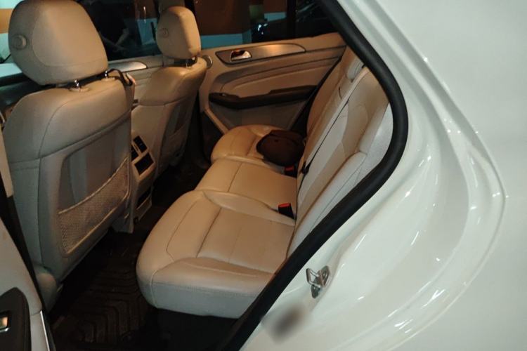 Used Mercedes-Benz M-Class 2012 ML 300 Left Rear Seat