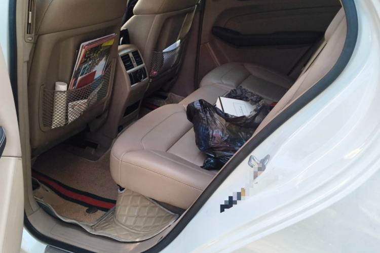 Used Mercedes-Benz M-Class 2012 ML 350 Sport Edition Left Rear Seat