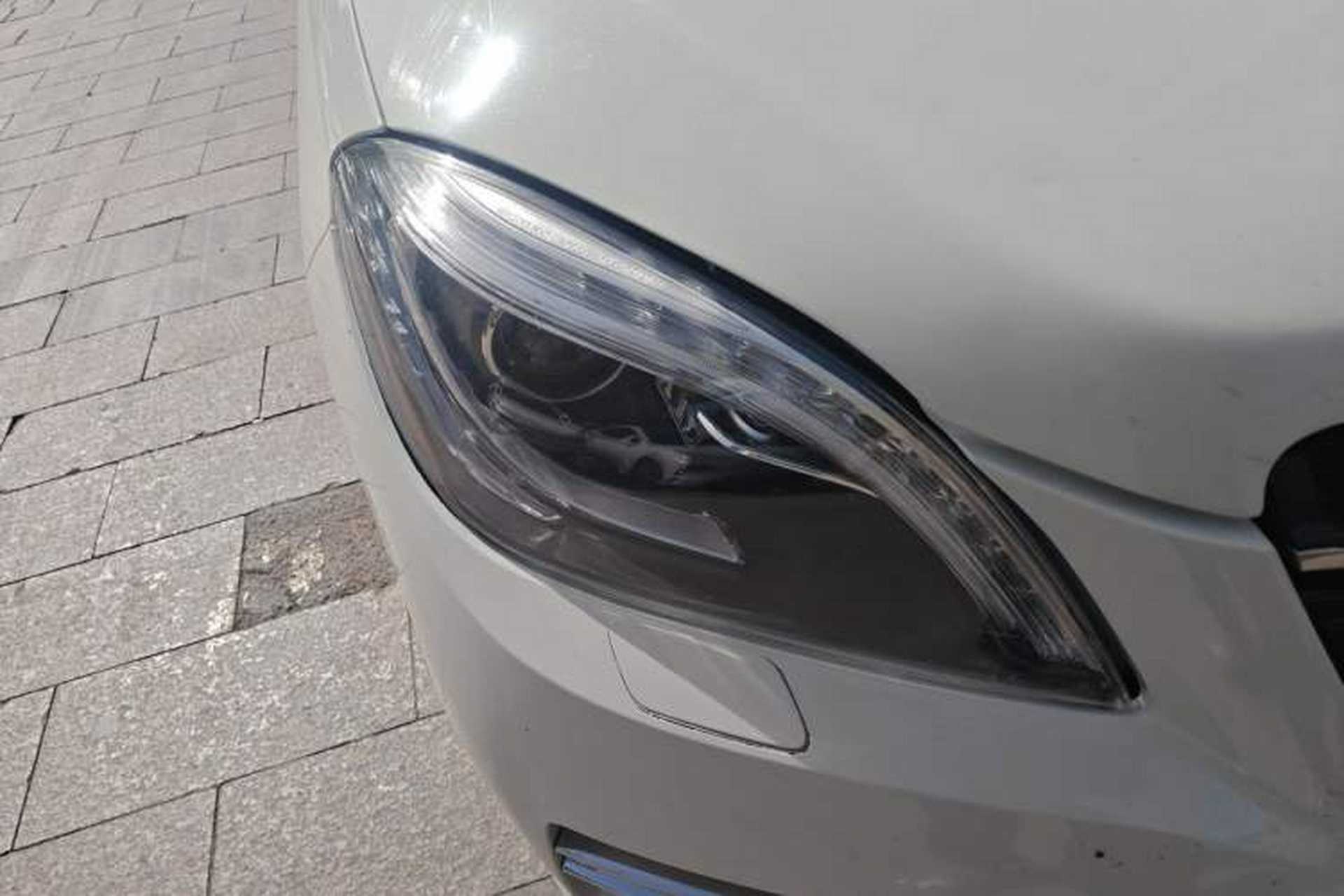 Used Mercedes-Benz M-Class 2012 ML 350 Luxury Edition Right Front Headlight