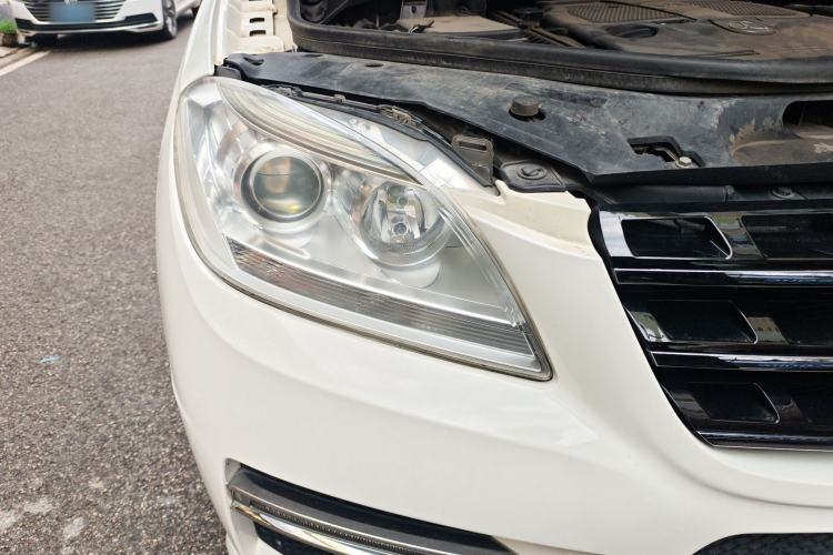 Used Mercedes-Benz M-Class 2012 ML 350 Sport Edition Right Front Headlight