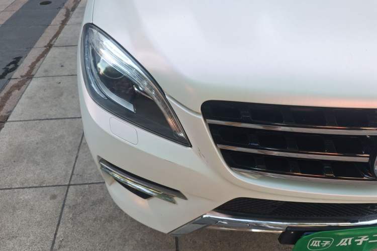 Used Mercedes-Benz M-Class 2012 ML 350 Sport Edition Right Front Headlight