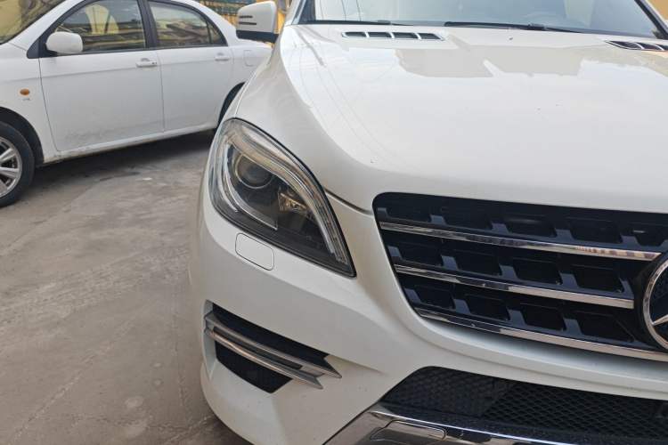 Used Mercedes-Benz M-Class 2012 ML 350 Luxury Edition Right Front Headlight