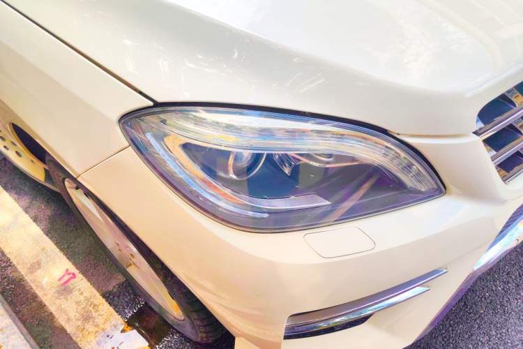 Used Mercedes-Benz M-Class 2012 ML 300 Right Front Headlight