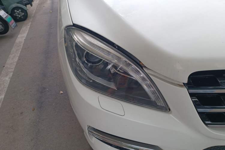 Used Mercedes-Benz M-Class 2012 ML 350 Luxury Edition Right Front Headlight