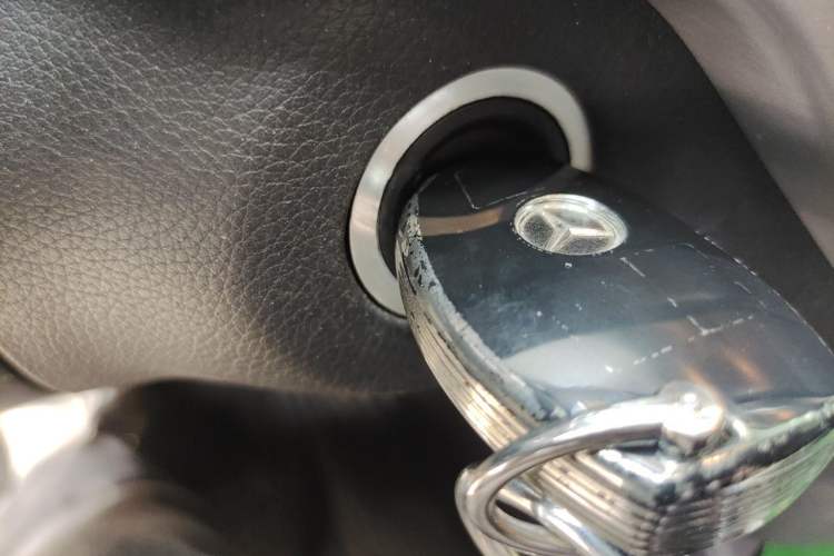 Used Mercedes-Benz M-Class 2012 ML 300 Vehicle Key