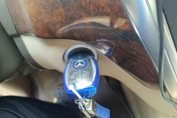Used Mercedes-Benz M-Class 2012 ML 350 Sport Edition Vehicle Key