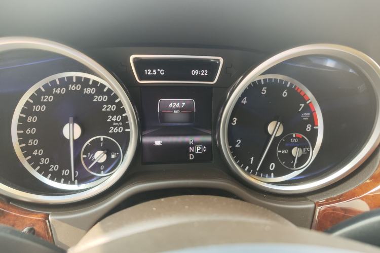 Used Mercedes-Benz M-Class 2012 ML 350 Luxury Edition Instrument Cluster