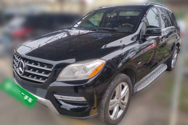 Used Mercedes-Benz M-Class Mercedes‑Benz M‑Class, automatic, 3.5L, five seats