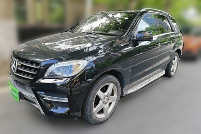 Used Mercedes-Benz M-Class 2014 ML 400 4MATIC Luxury Model