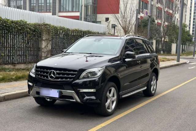 Used Mercedes-Benz M-Class 2014 ML 400 4MATIC Dynamic Model