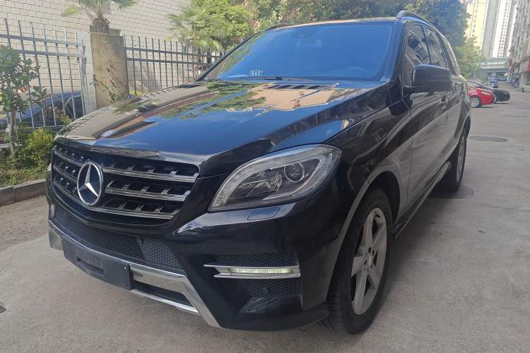 Used Mercedes-Benz M-Class 2014 ML 320 4MATIC Guazi used car, China used car export, Used car for sale, Used  cars, Cheapest cars for sale