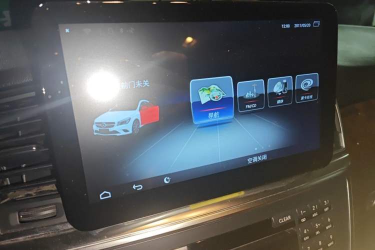 Used Mercedes-Benz M-Class 2014 ML 400 4MATIC Dynamic Model Audio And AC Panel