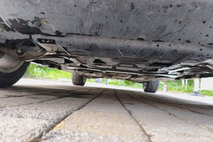 Used Mercedes-Benz M-Class 2014 ML 320 4MATIC Chassis Front