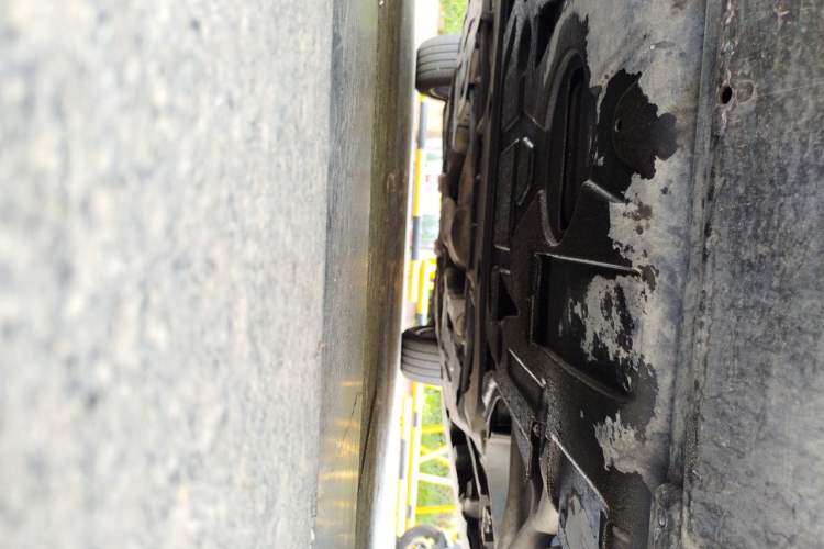 Used Mercedes-Benz M-Class 2014 ML 400 4MATIC Dynamic Model Chassis Front