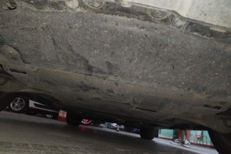 Used Mercedes-Benz M-Class 2014 ML 400 4MATIC Dynamic Model Chassis Front